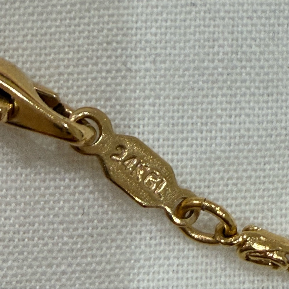 Vanessa Mooney Little Rose Necklace Gold - Picture 9 of 10